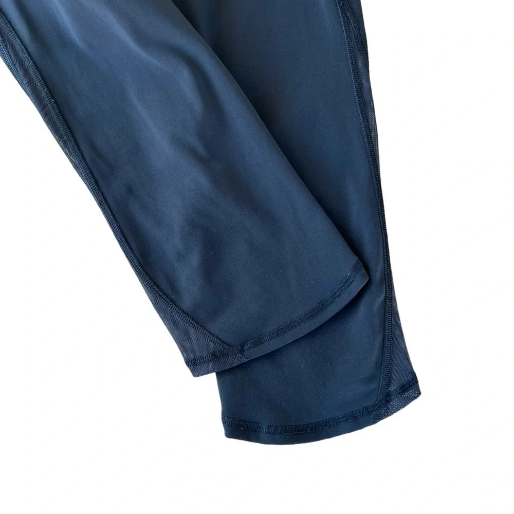 Lululemon Train Times Crop Leggingg 17” W6ADDS Black Mesh Women’s Size 8 GUC